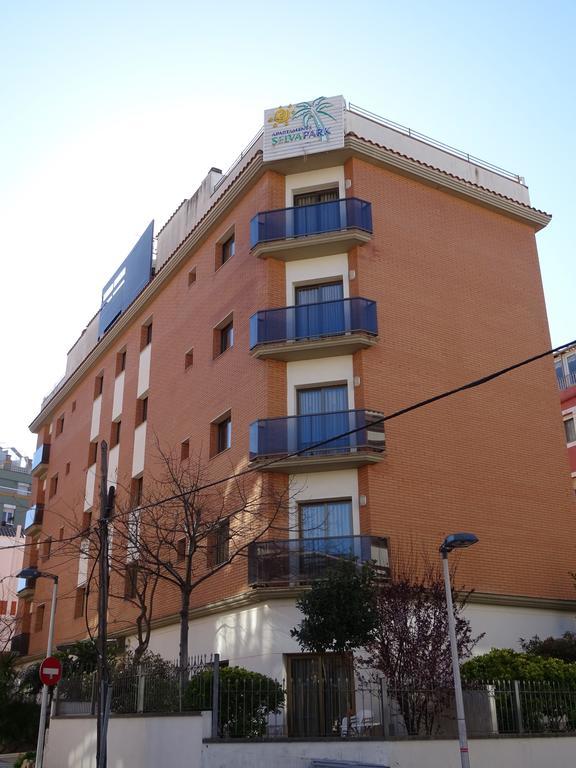 Apartamentos Selvapark Lloret de Mar Dış mekan fotoğraf